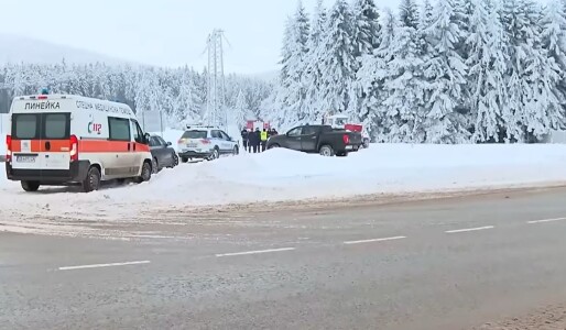 Trei bărbați au fost găsiți împușcați în cap la o cabană păzită cu drone în ...