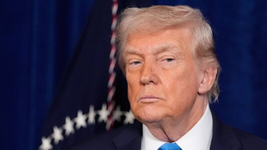 „Nu înțelegeți cât de prost este Trump”. Detalii din corespondența privată ...