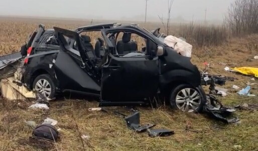 Ce au descoperit anchetatorii în microbuzul implicat în coliziune. Apar ...