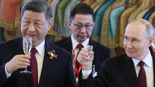 Un document secret infirmă „parteneriatul fără limite” dintre Putin și Xi. ...