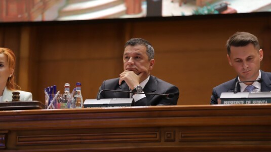 Grindeanu, mesaj pentru Bolojan, chiar la moțiunile de cenzură: „Nu putem ...