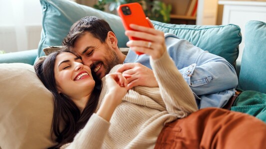 Consilieră relațională, despre sentimentele masculine: „În mintea multor ...