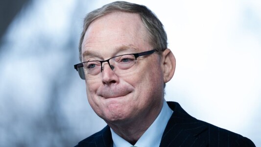 Cât va mai dura războiul din Iran. Consilierul lui Trump dă din casă. ...