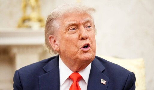 Donald Trump se laudă că a făcut pace între două țări aflate în război „de ...