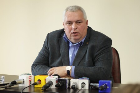 Micile necazuri din pușcărie ale unui deținut cu ștaif: baronul Nicușor ...