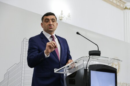 REPORTAJ Cultul personalității la George Simion: de la „armata” care-l ...