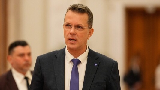 Răspunsul lui Moșteanu, întrebat dacă armata României rezistă unui război ...