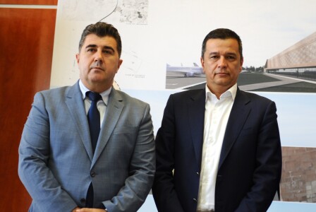 Șefă din CFR, concediată cu acuzația că a dat presei un document ...