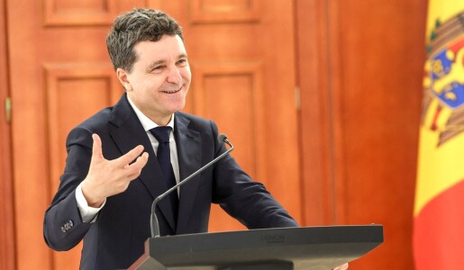 Nicușor Dan a făcut anunțul despre noul premier chiar când PSD, PNL, USR și ...