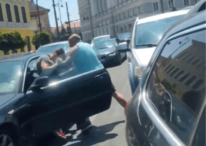Bătaie în trafic la Arad: un bărbat de 55 de ani a fost reținut după ce a ...
