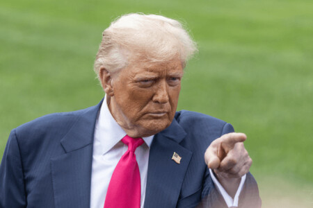 O presupusă relație a lui Donald Trump cu Miss Moscova, menționată într-un ...