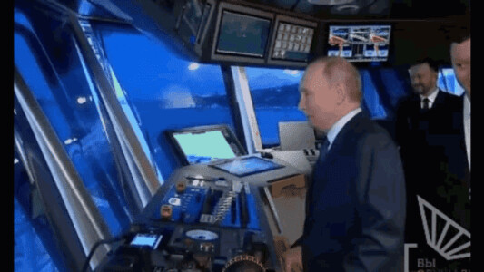 Putin s-a făcut de râs la Vladivostok, în timp ce încerca să comunice cu ...