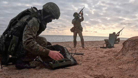 „Vă rugăm! Aceștia sunt copiii noștri!”. Mama unui soldat rus cere ...