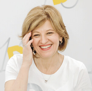 Cât de riscantă e numirea Oanei Gheorghiu pentru relația României cu SUA. ...