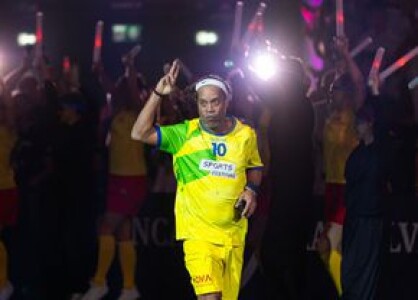 Cât costă să-l vezi pe Ronaldinho la demonstrativul de la Iași » Primarul ...