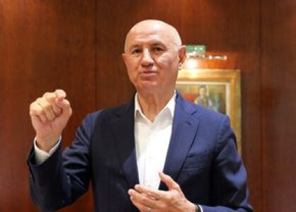 Colțul secret din biroul lui George Copos: „Uite cât de frumos!” + Pasiunea ...