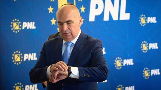 Ilie Bolojan, singurul rămas în cursă pentru șefia PNL, cu Oana Gheorghiu ...