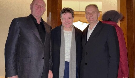 Nicușor Dan a mers la slujba de la mânăstirea Cornu de Vinerea Mare și s-a ...