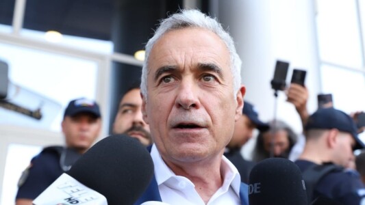 Surse judiciare: Călin Georgescu, ridicat din trafic de DIICOT. Se fac ...