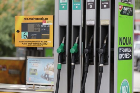 Motorina standard se ieftinește cu 68 de bani pe litru de la ora 24.00, în ...