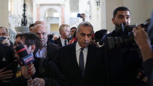 Călin Georgescu trebuie să se prezinte la procesul în care e acuzat de ...