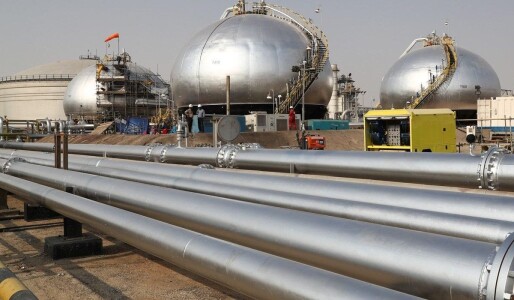 Conducta de petrol Est-Vest de 1.200 km care ocolește Strâmtoarea Ormuz a ...